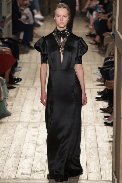 Look 20